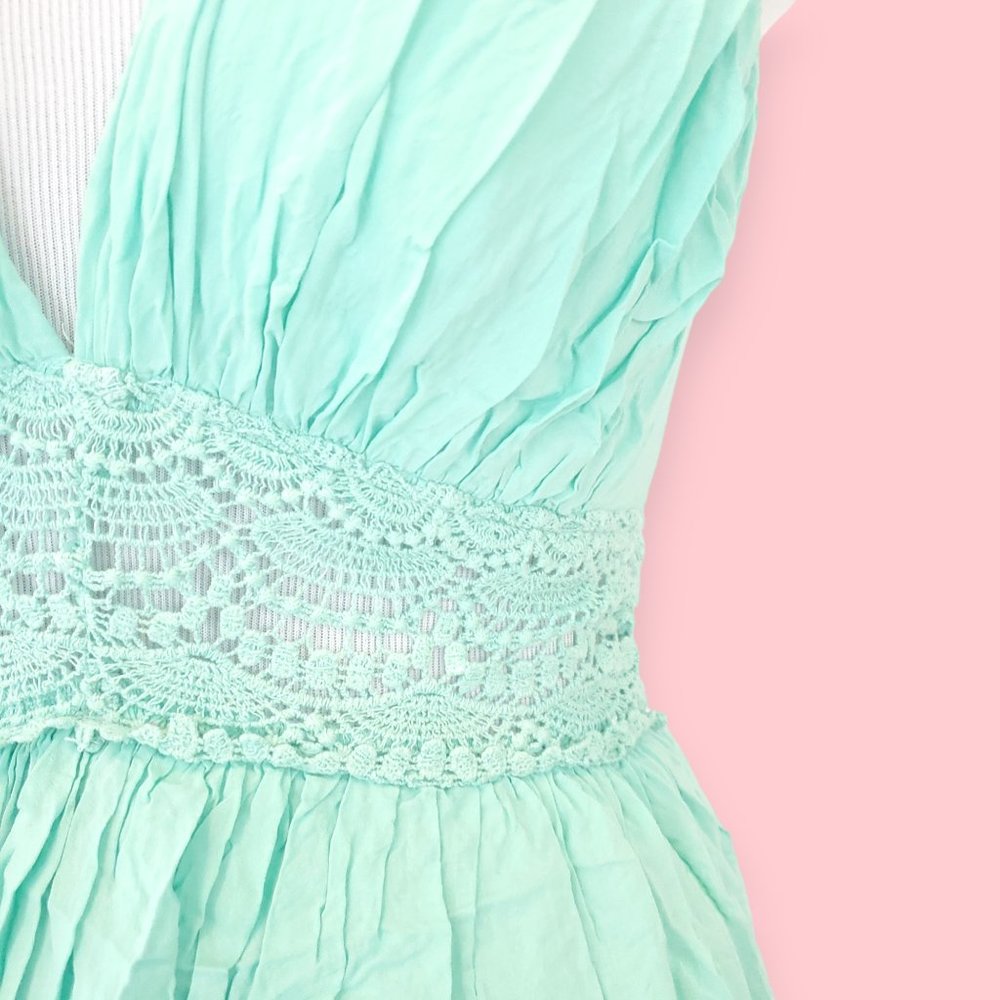 Stunning High-Low Dress Aqua Crochet Lace NWT XS - Picture 5 of 9